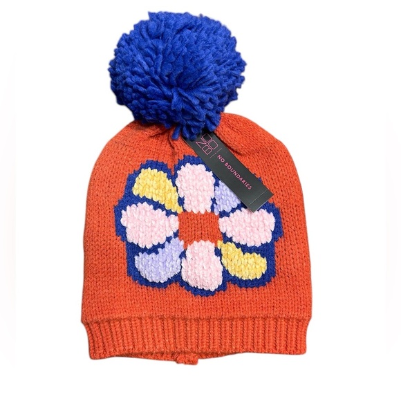 No Boundaries Daisy Beanie - Picture 1 of 3